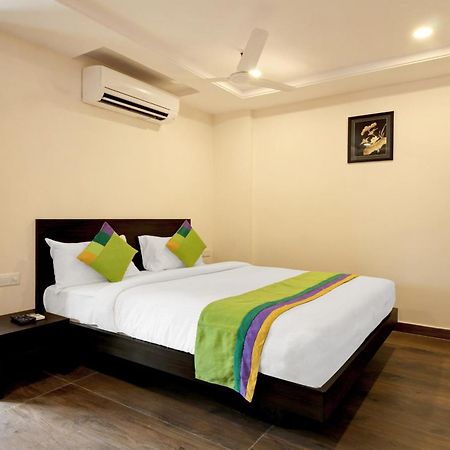 Treebo Excella Hotel Визакхапатнам Екстериор снимка