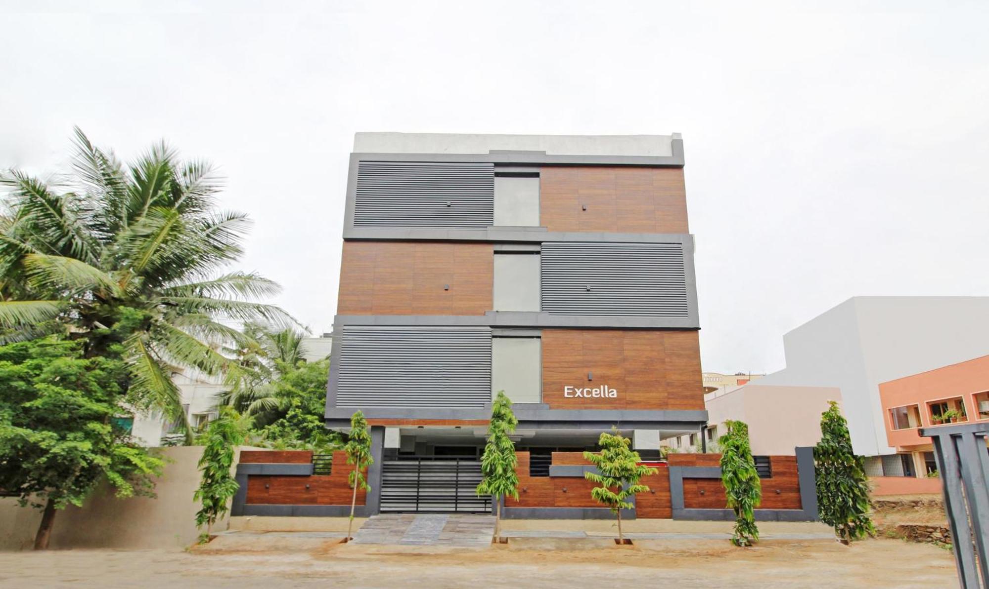 Treebo Excella Hotel Визакхапатнам Екстериор снимка